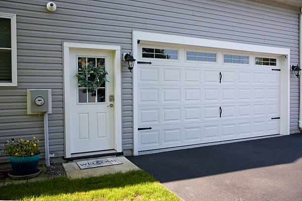 24/7 Emergency Garage Door Roller Replacement experts in Five Points, NC